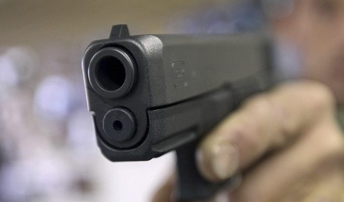 pistolj