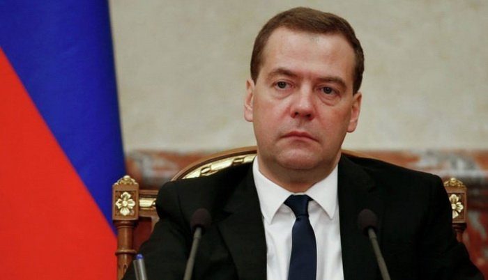 dmitrij-medvedev-rusija-700x402