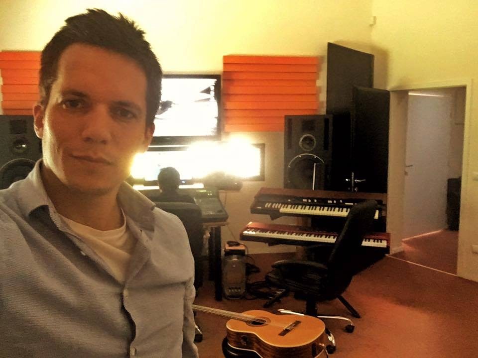 Armin Muzaferija-studio