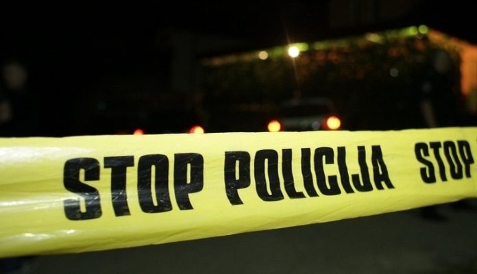 policija