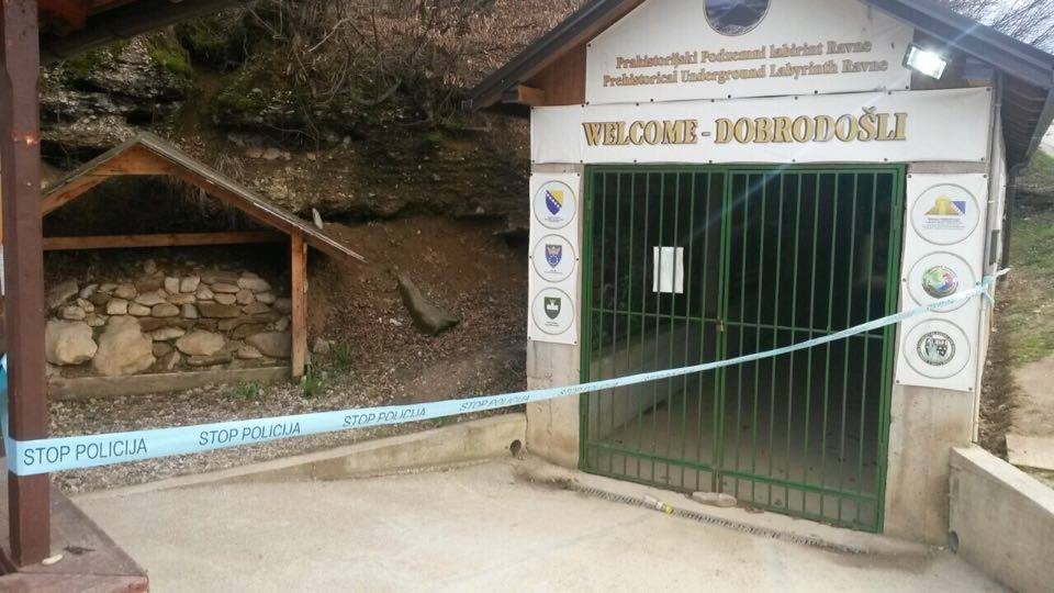 tunel ravne, stop policija