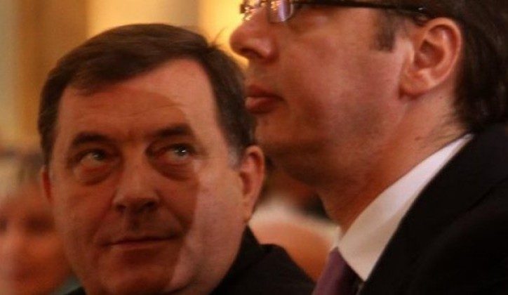 vucic dodik