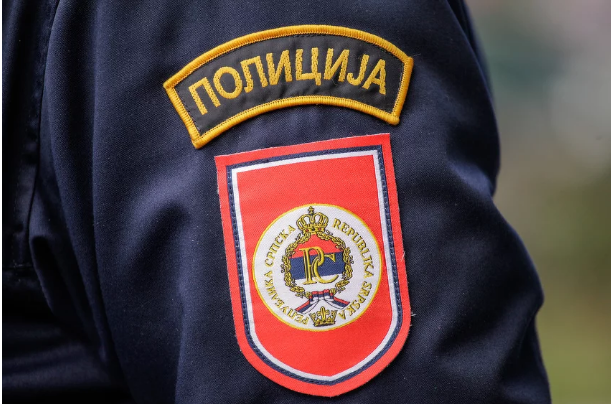 policija