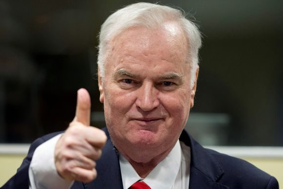 Ratko Mladić (1)