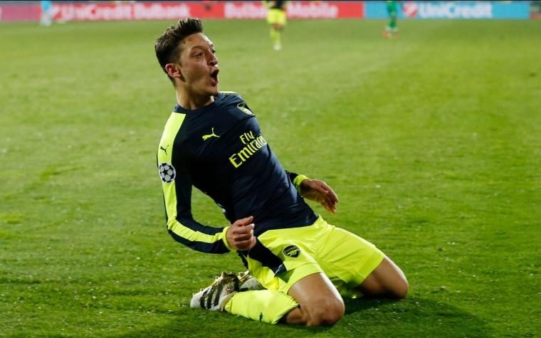 mesut_ozil