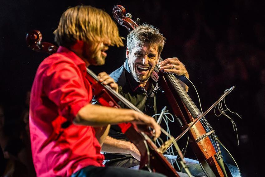 2cellos
