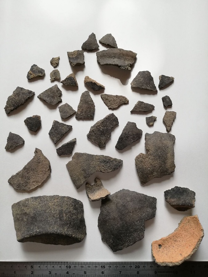 Pronađeni brojni fragmenti keramike 